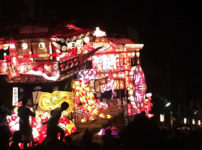 【砺波夜高祭】大迫力の喧嘩祭りの日程や見どころ、アクセスや駐車場情報！