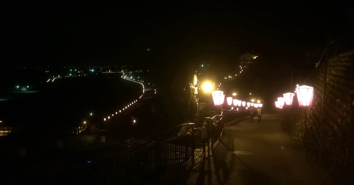 深夜の越中八尾おわら風の盆の風景