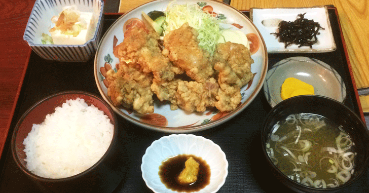 朝乃山関も御用達!呉羽の定食屋「丸忠」の唐揚げ定食
