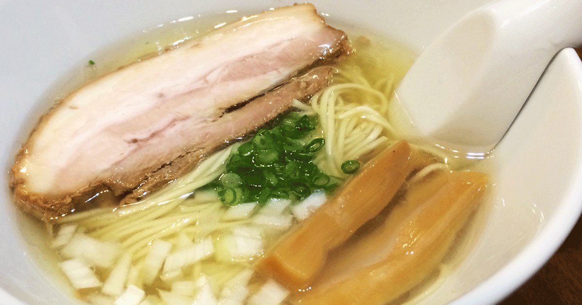 ミシュラン掲載の氷見のラーメン屋「貪瞋痴(とんじんち)」の白醤油ラーメン