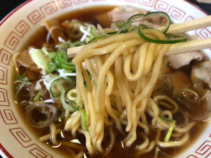 大沢野の人気ラーメン店 五衛門(ごえもん)の麺