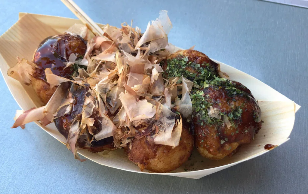 たこや】延命地蔵尊のたこ焼き＆はしまき！家族に乾杯でも紹介された