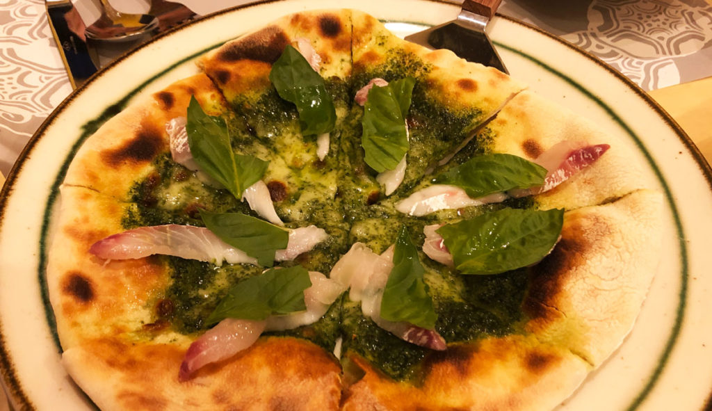 【トラットリア サッチ】イルキャンティから独立した自家製野菜のイタ飯屋のピザ