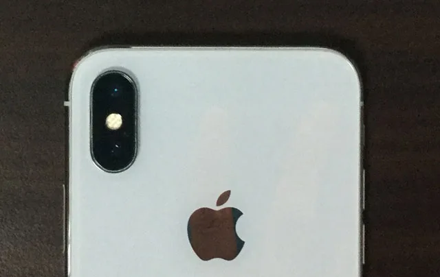 新型購入前の参考に！【iPhone Xレビュー】購入10ヶ月、使い心地