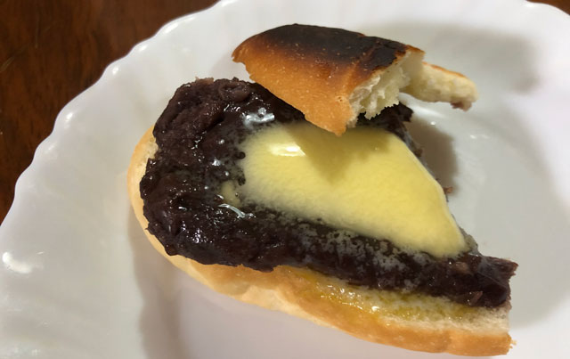 富山大学五福キャンパス目の前のパン屋さん「とやぱん」のトースト失敗したプレミアムあんバター