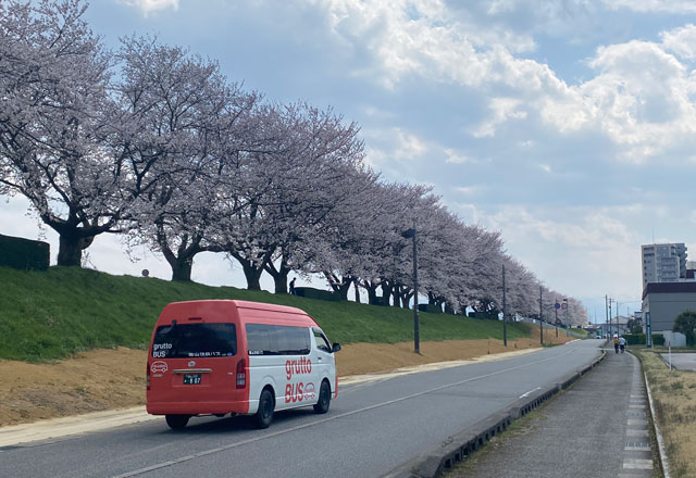 富山市五福の富山県水墨美術館からの富山市内周遊ぐるっとバス