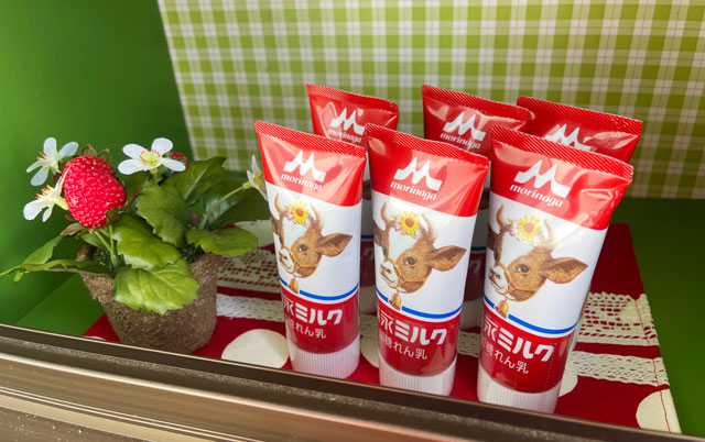 富山市のまちなかで苺狩りができる「徳徳ハウス」で販売しているコンデンスミルク