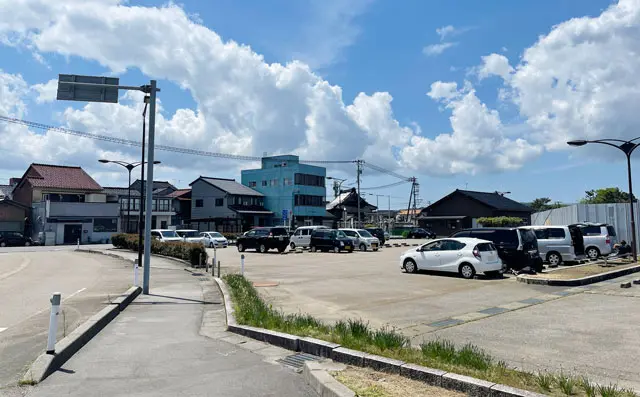 氷見市の無料駐車場9選 氷見観光にオススメの駐車場まとめ 富山暮らし 氷見市の無料駐車場9選 氷見観光にオススメの駐車場まとめ 富山暮らし