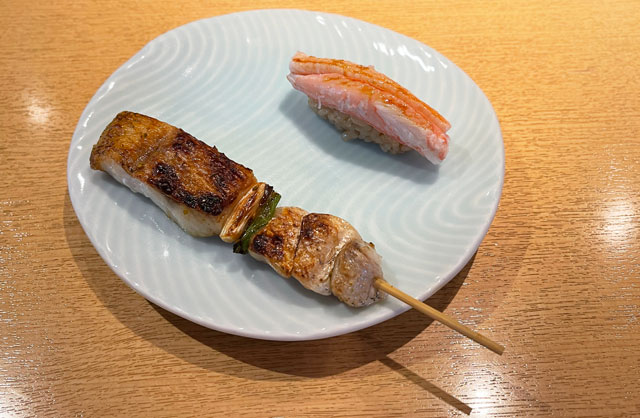 富山市のミシュラン一つ星の寿司屋「鮨人(すしじん)」のノドグロと紅ズワイガニ