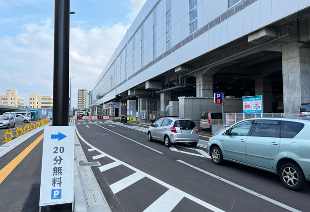 富山駅直結の富山駅前第二駐車場の渋滞