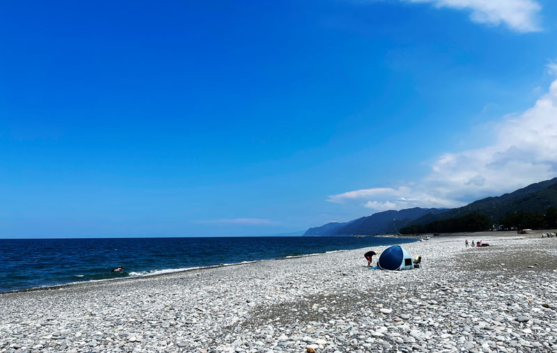富山県朝日町のヒスイ海岸の絶景