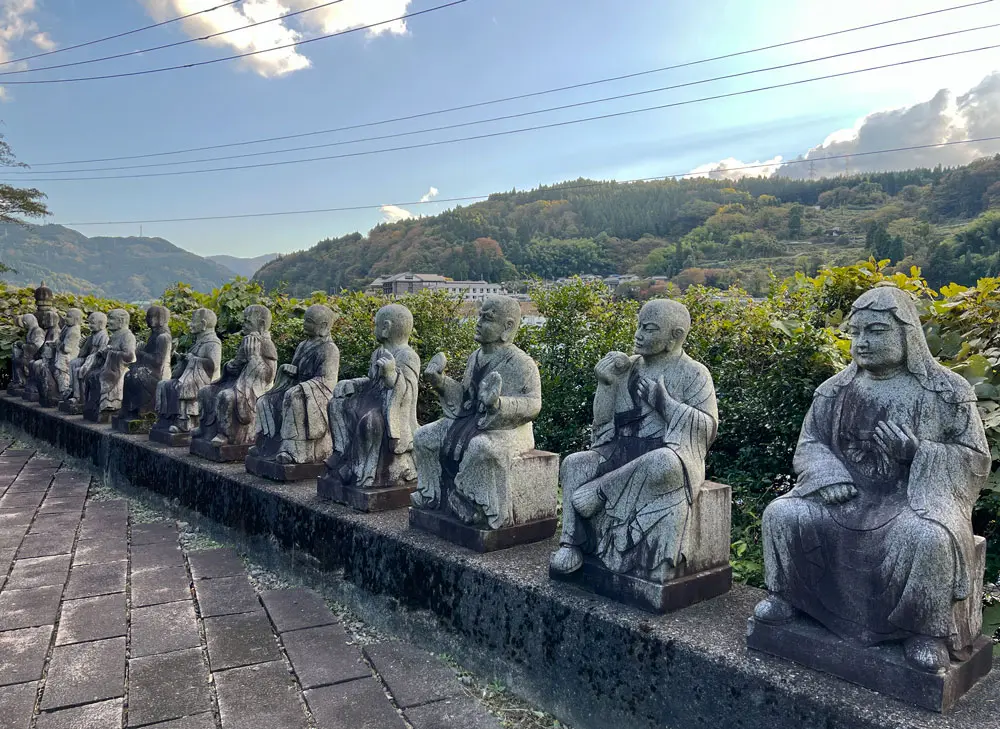 ロ*ン様 石仏　高さ約78cm　重さ約30キロ超 富山のナニコレ珍百景】おおざわの石仏の森＆ふれあい石像の里