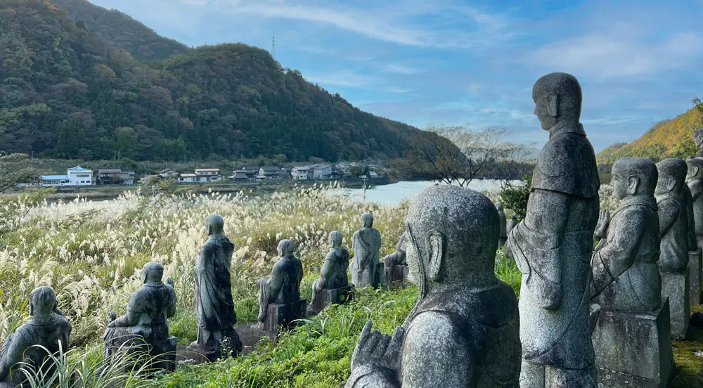富山のナニコレ珍百景】おおざわの石仏の森＆ふれあい石像の里